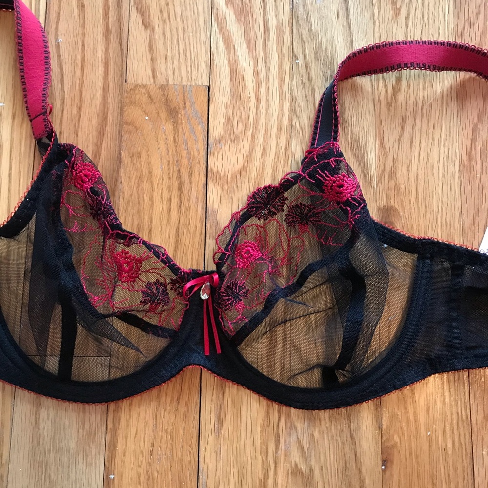 Freya Lyla red/black bra DISCONTINUED UK 30FF